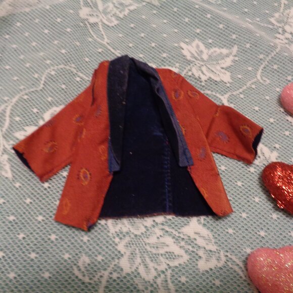 JUNK DRAWER EMBROIDERED PIECES HEART HOLDER HEART FRAME JEWELRY PARTS  E… - Picture 5 of 11